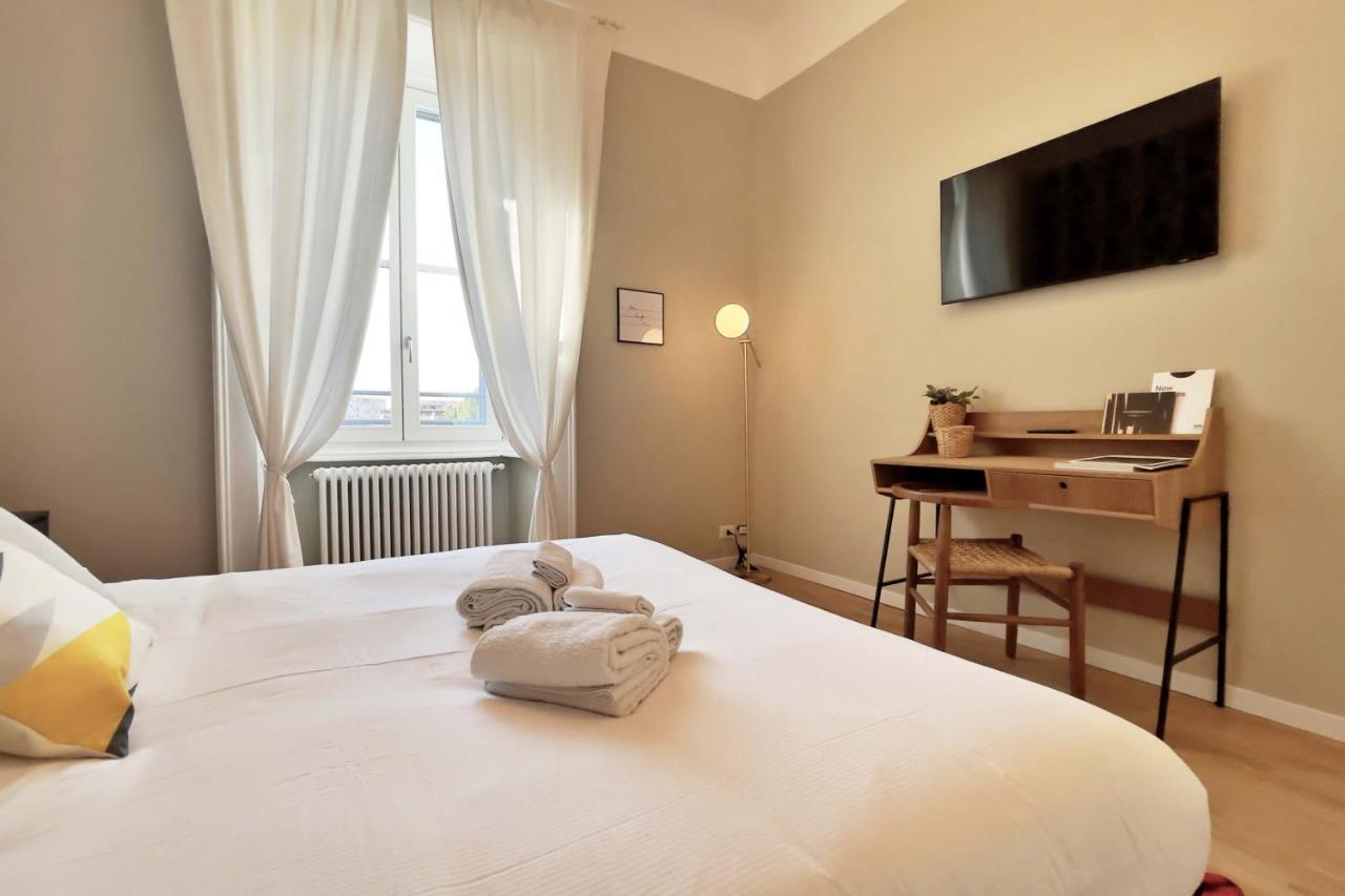 Elegant Apartment Near Brera Area ミラノ エクステリア 写真